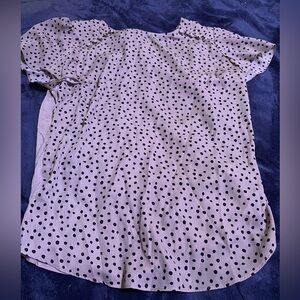 Size small beige spotted t-shirt NWT